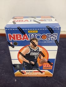 NBA Hoops Collectible Cards