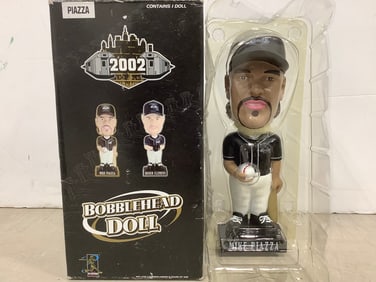 2002 Mike Piaza Bobble Head Collectible *new in box*