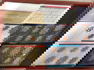 1986 and 1972 Coin Sets