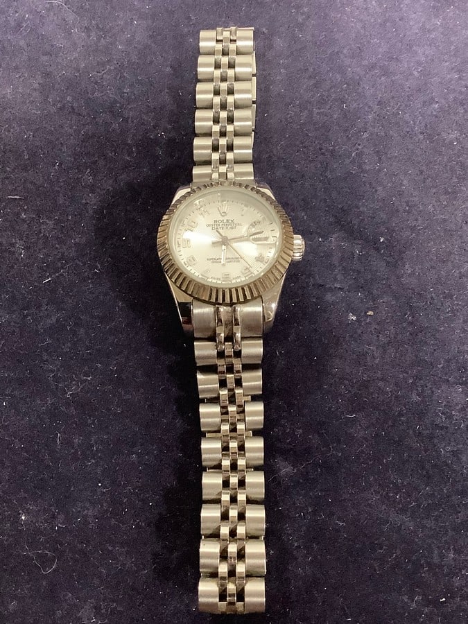 Rolex Watch *not authenticated*: Rolex Watch *not authenticated*