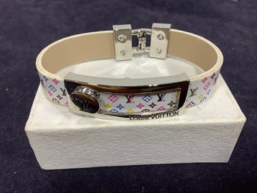 Louis Vuitton Bracelet *not authenticated*