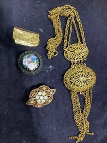 Vintage Jewelry