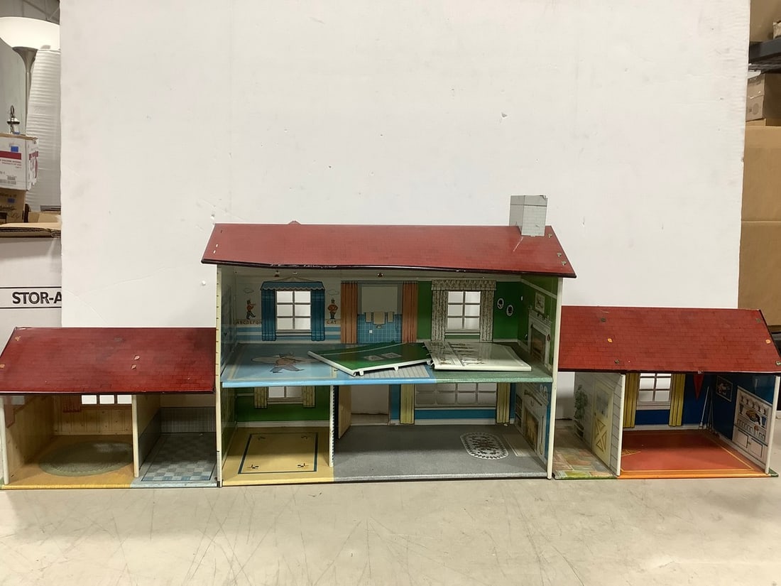Marx Vintage Metal Dollhouse: Marx Vintage Metal Dollhouse