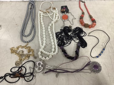 Costume jewelry(necklaces)