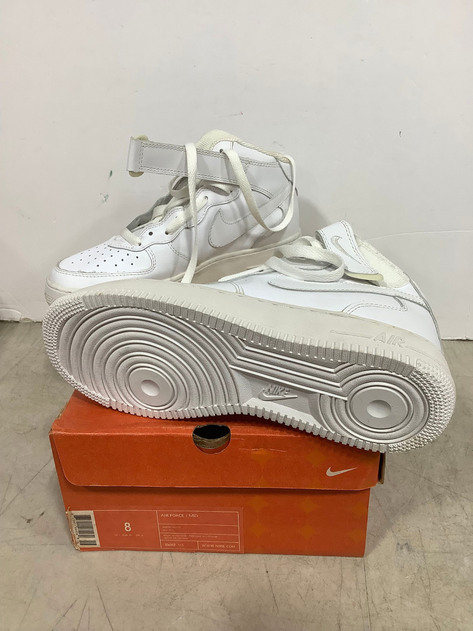 Nike Air Force 1 Mid Sneakers - 306352 113 (Size: 8): Nike Air Force 1 Mid Sneakers - 306352 113 (Size: 8)