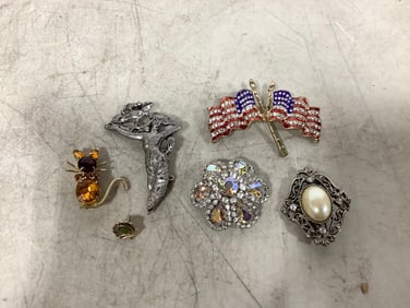 Vintage broaches and more