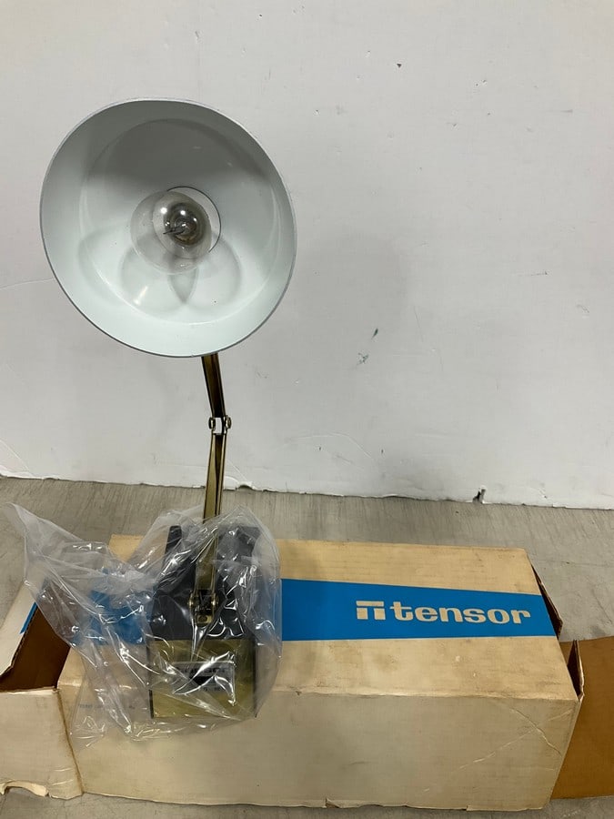 Vintage Tensor adjustable desk lamp (1 of 1)