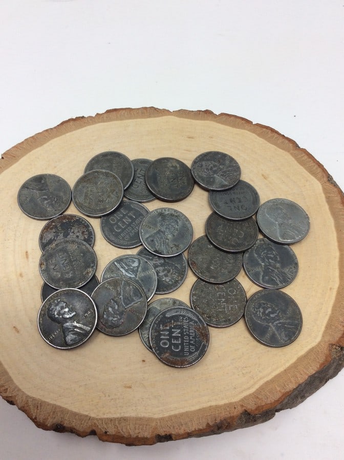 Lot of various years steal wheat pennies: Lot of various years steal wheat pennies