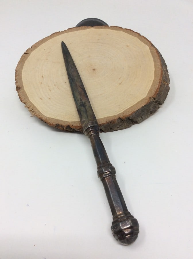 Vintage letter opener(8in.long): Vintage letter opener(8in.long)