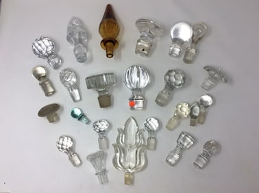 Large lot of glass stoppers