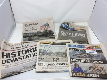 4 Newspapers from Nov 2, 2012 - Hurricane Sandy