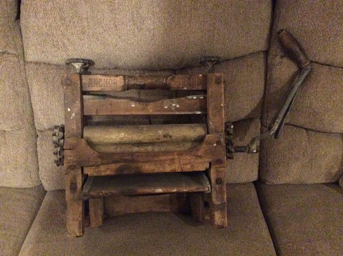 Antique ringer(22in.x16in.) anchor: Antique ringer(22in.x16in.) anchor