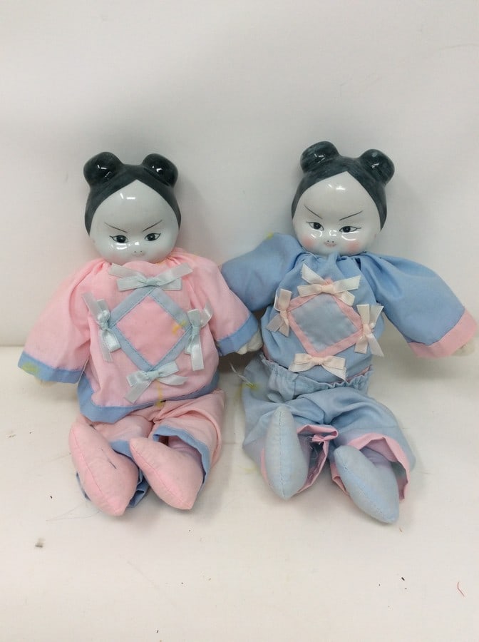 Vintage dolls(12in.tallest): Vintage dolls(12in.tallest)