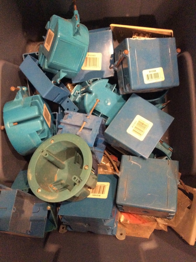 Electrical boxes (1 of 1)