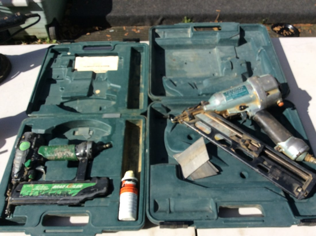 Hitachi finish nailer/brad nailer (1 of 1)