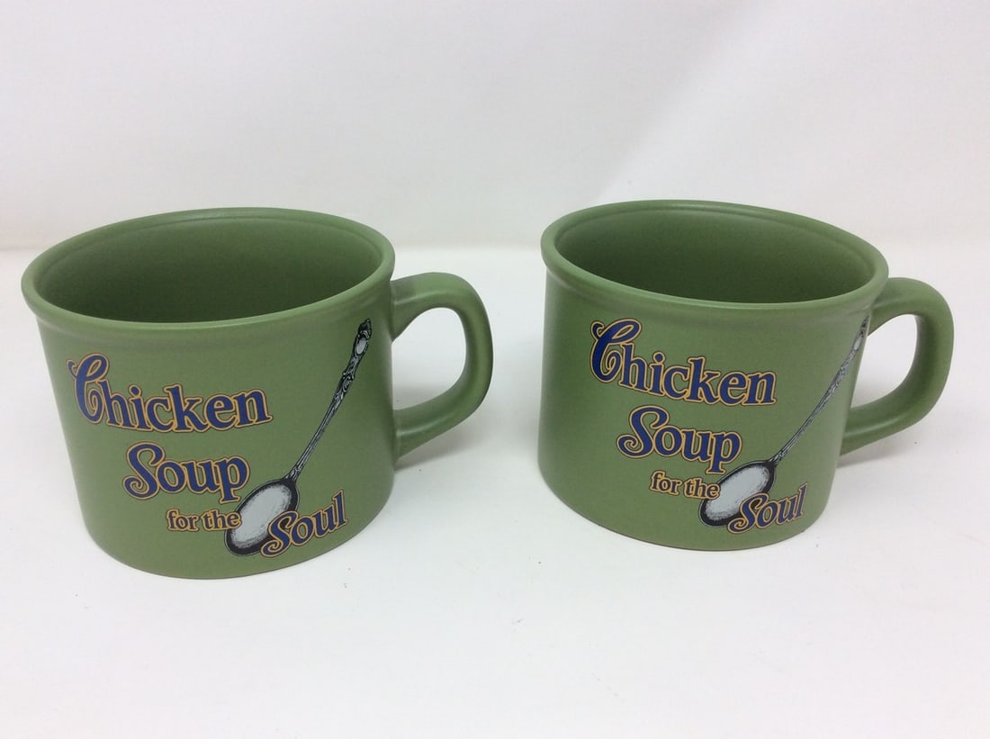 2 Large Chicken Soup Mugs: 2 Large Chicken Soup Mugs