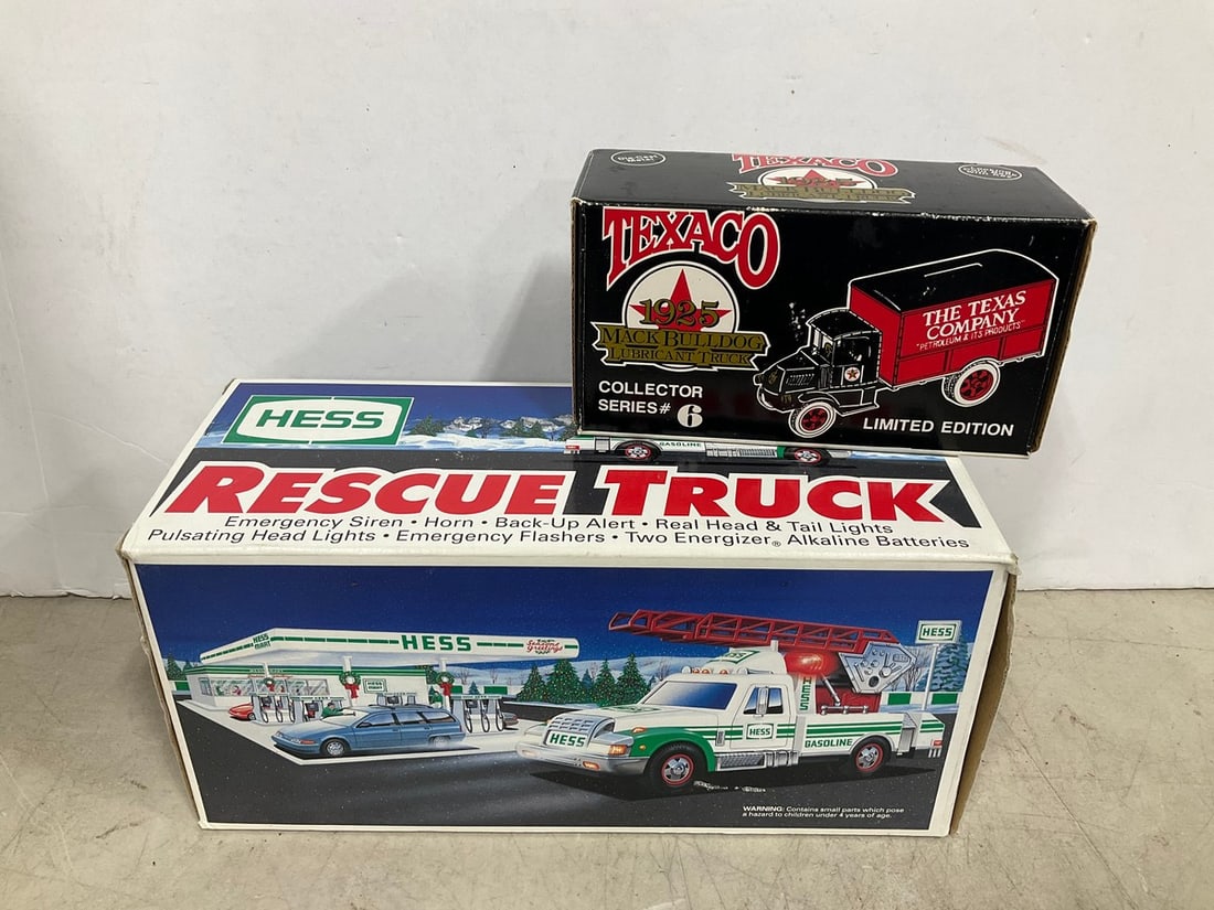 HESS rescue truck and Texaco 1925 Mack Bulldog lubricant coin bank truck: HESS rescue truck and Texaco 1925 Mack Bulldog lubricant coin bank truck