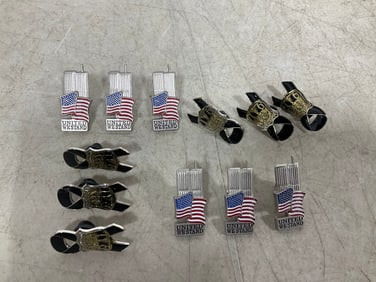 NYPD mourning ribbon pins and world trade center pins