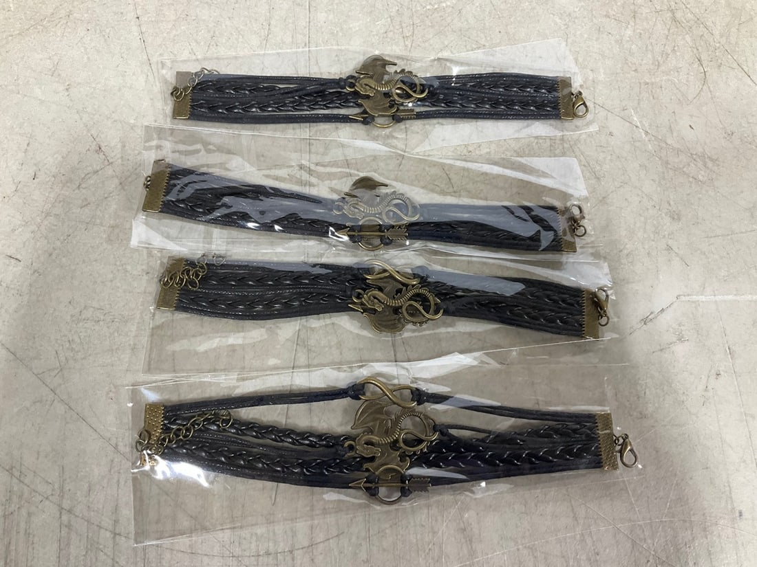 Dragon bracelets: Dragon bracelets