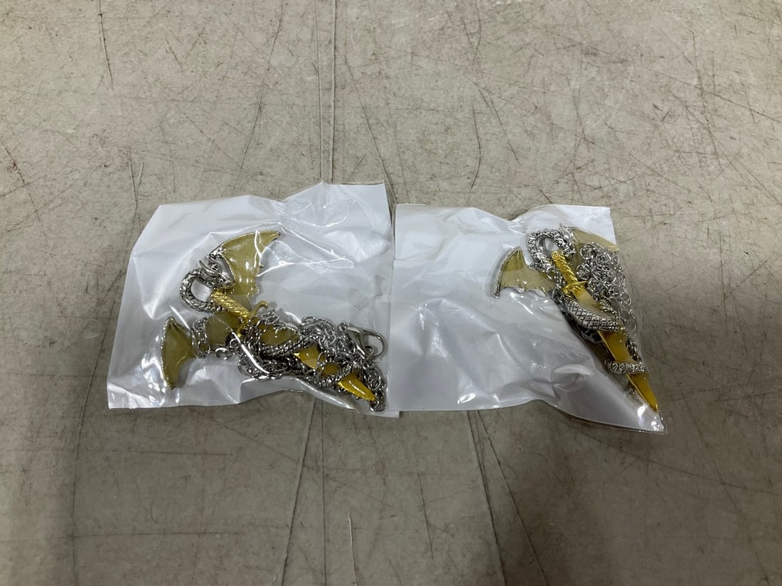 Dragon with sword chain: Dragon with sword chain