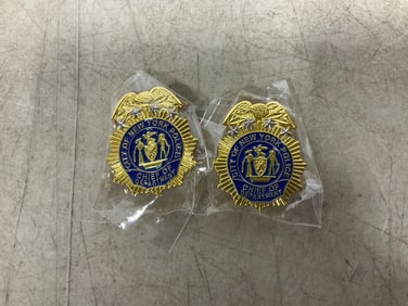 NYPD chief of department mini shield lapel pins