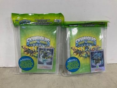 Skylanders Collector Card Starter Kit (includes album, 4 Foil Cards, 2 Packs, and more)