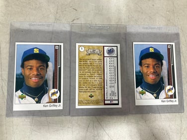 Ken Griffey Collectible Cards (3.5inx5in)