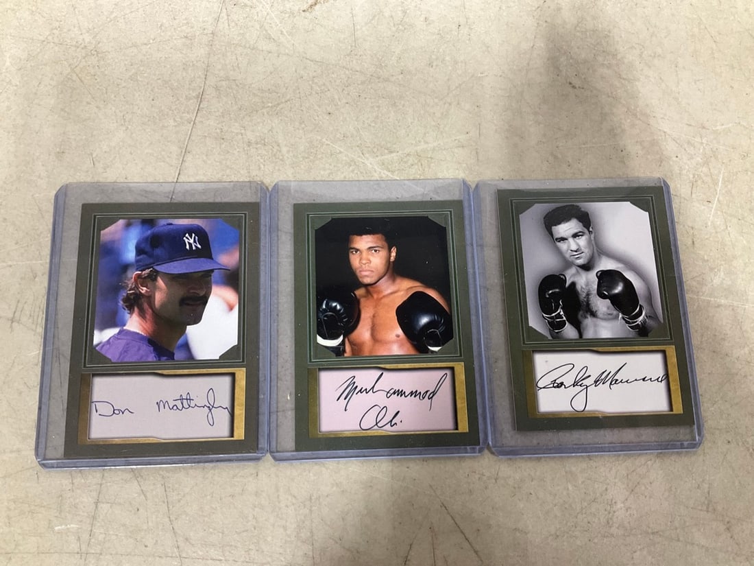 Collectible Sports Cards with Authenticated Signature (Muhammad Ali, Don Mattingly, etc): Collectible Sports Cards with Authenticated Signature (Muhammad Ali, Don Mattingly, etc)