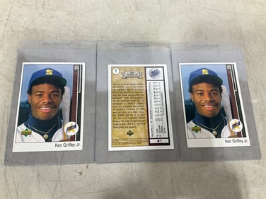 Ken Griffey Collectible Cards (3.5inx5in)