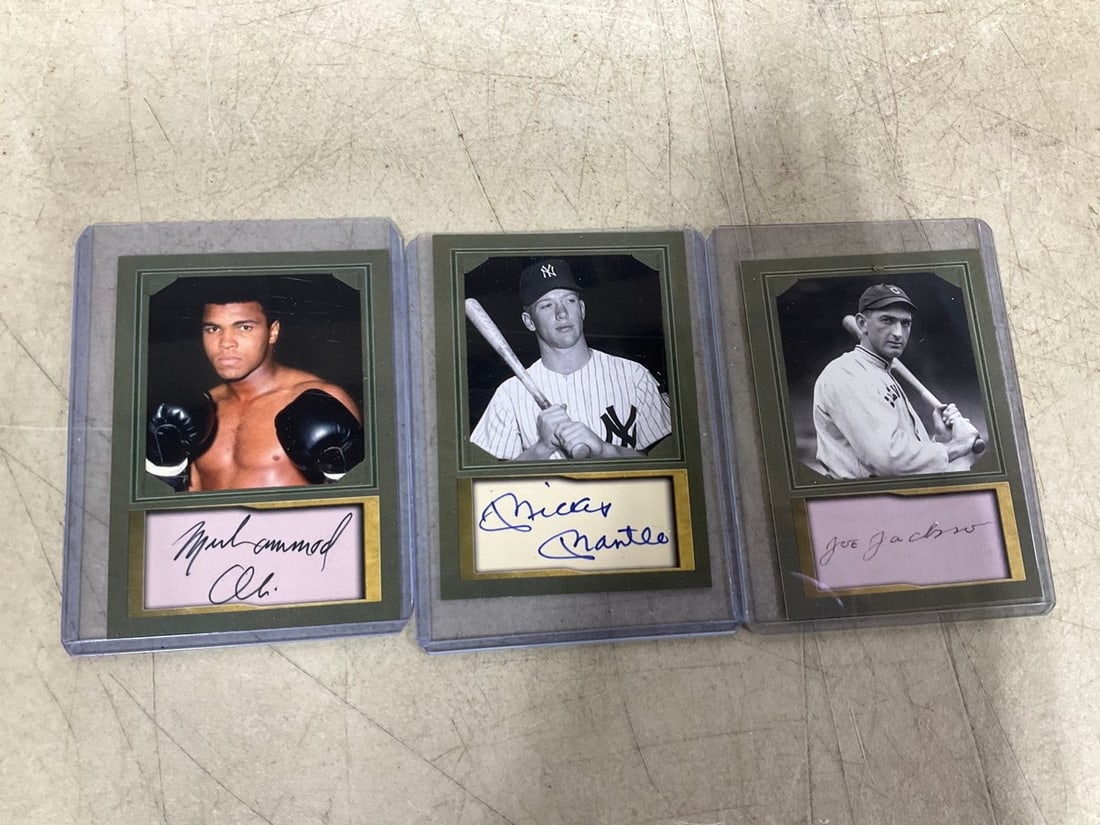 Collectible Sports Cards with Authenticated Signature (Muhammad Ali, Mickey Mantle, etc) (1 of 1)