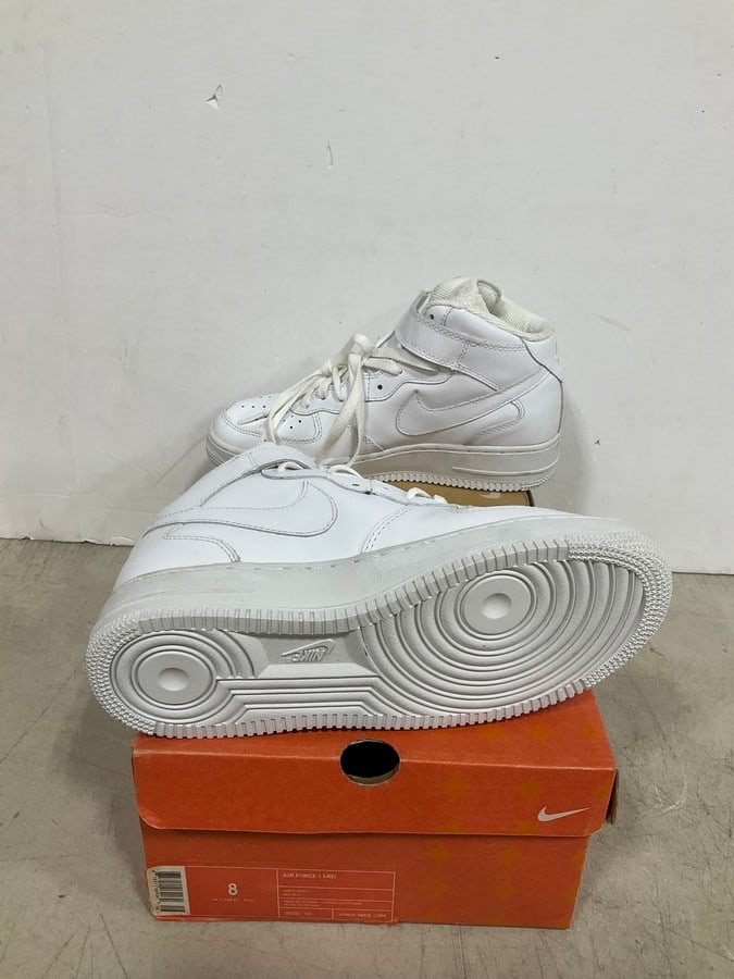 Original Nike Air Force 1 Mid Sneakers - 306352 113 (Size: 8): Original Nike Air Force 1 Mid Sneakers - 306352 113 (Size: 8)