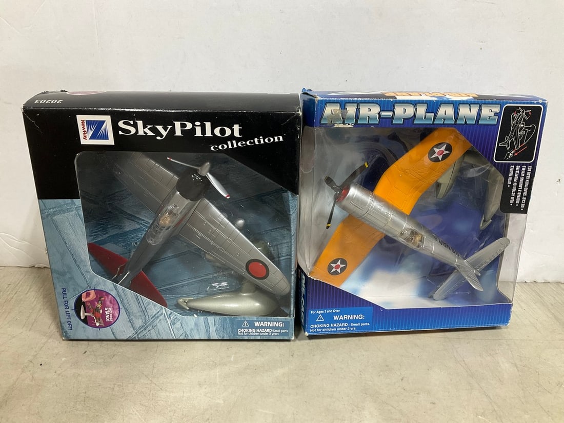 Diecast Plane Collectibles: Diecast Plane Collectibles