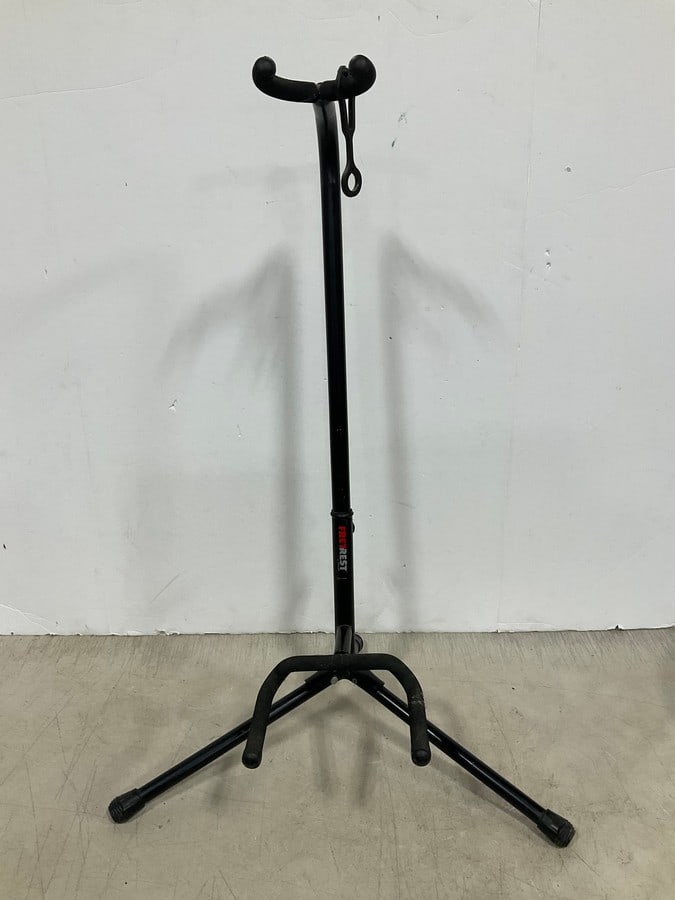 Fret Rest guitar stand (1 of 1)
