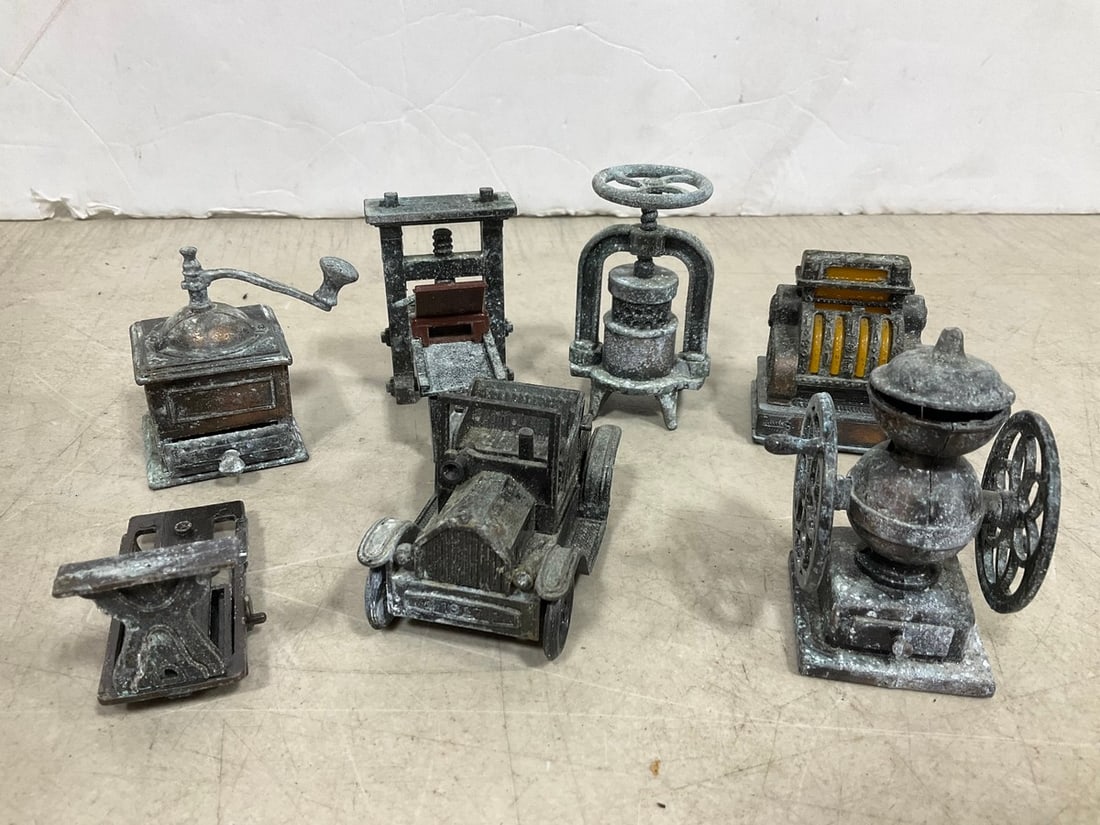 Vintage Pencil Sharpeners (1 of 1)