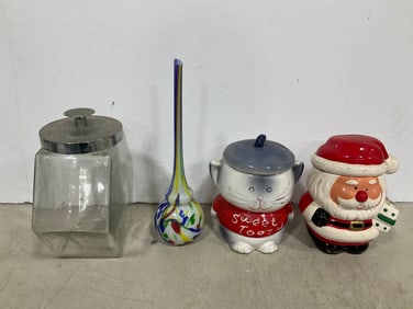 Vintage ceramic cookie jars(one has been repaired) and more(12in.tallest)