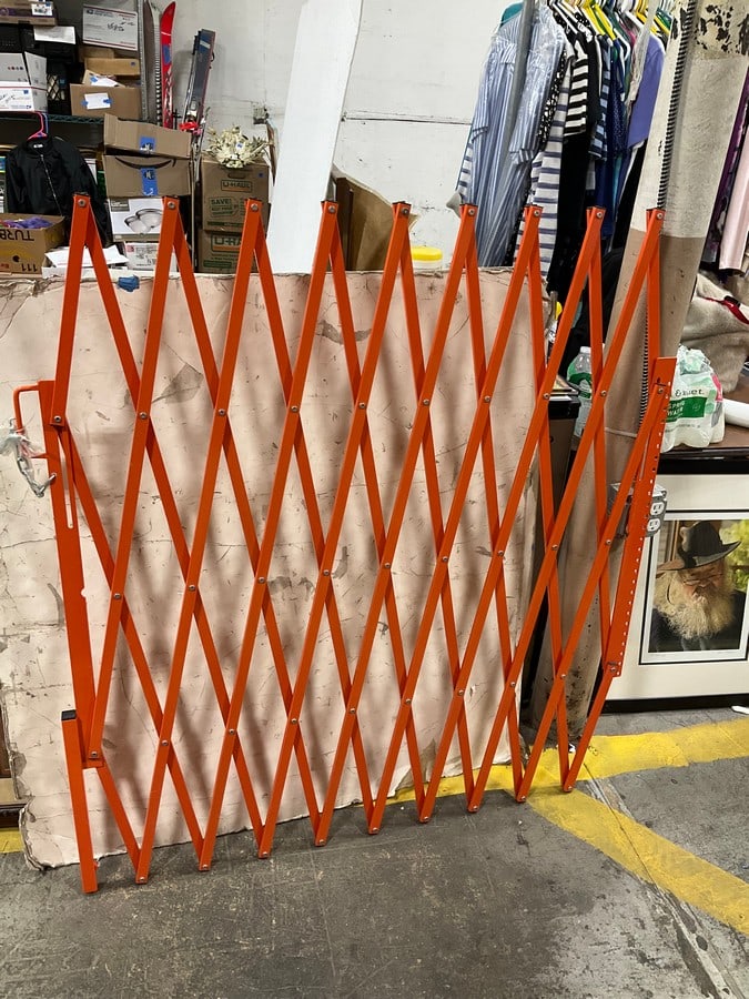 Steel security gate(expands to 168in.x40in.): Steel security gate(expands to 168in.x40in.)