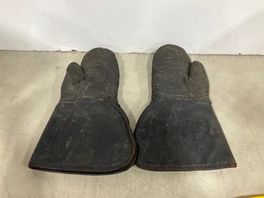 1930's police chief motorcycle gloves