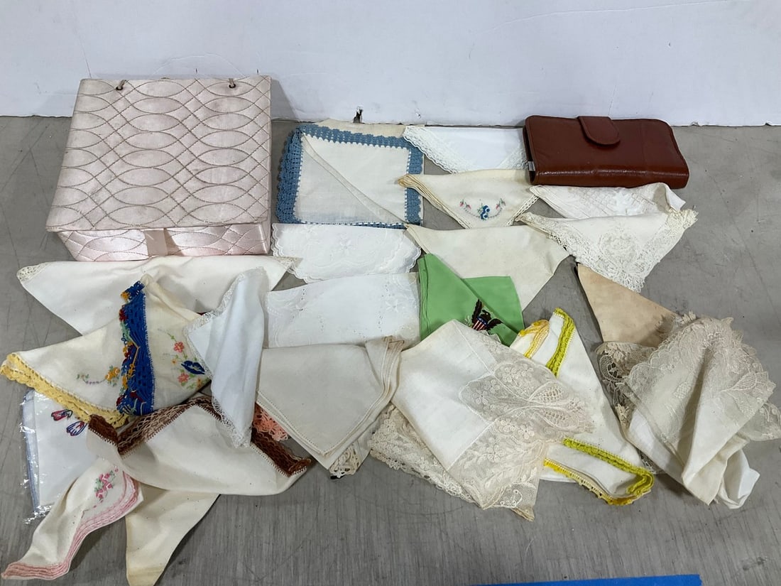 Vintage handkerchiefs and more: Vintage handkerchiefs and more