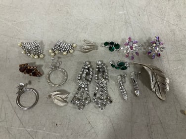 Rhinestone costume jewelry(cuff links and more)