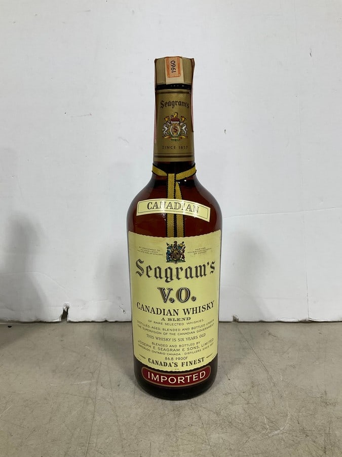 Seagrams 1960 V.O. Canadian Whiskey/6 year(750mL): Any contents in bottle is Free; You are bidding on the bottle & unbroken tax stamp