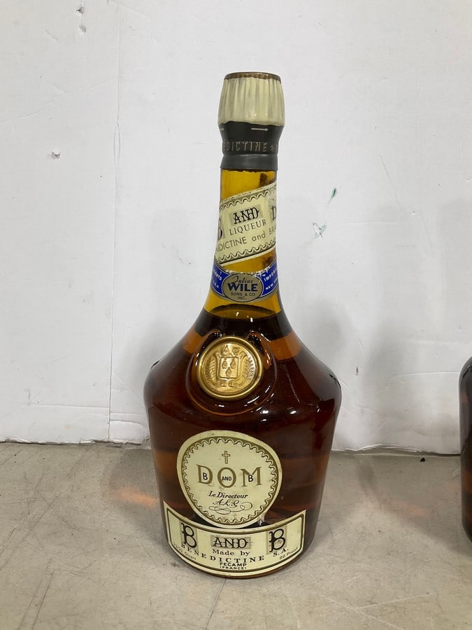 1980s DOM B&B(23/32 quart): Any contents in bottle is Free; You are bidding on the bottle & unbroken tax stamp