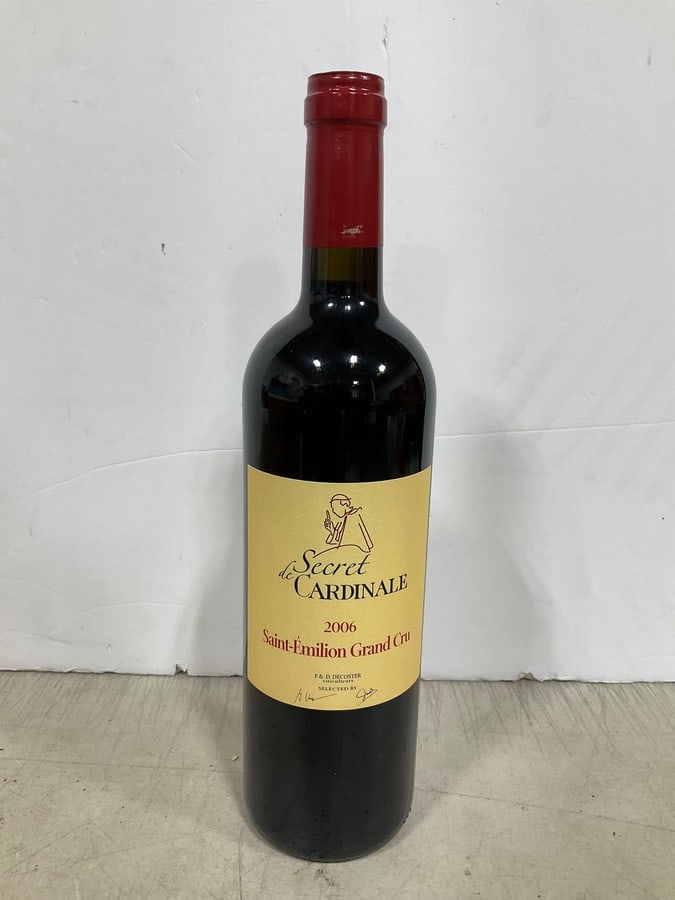 2006 Secret de Cardinale Saint Emilion Grand Cru wine: Any contents in bottle is Free; You are bidding on the bottle & unbroken tax stamp