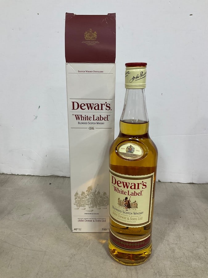 Dewar's White Label Scoth Whisky in box(750mL): Any contents in bottle is Free; You are bidding on the bottle & unbroken tax stamp