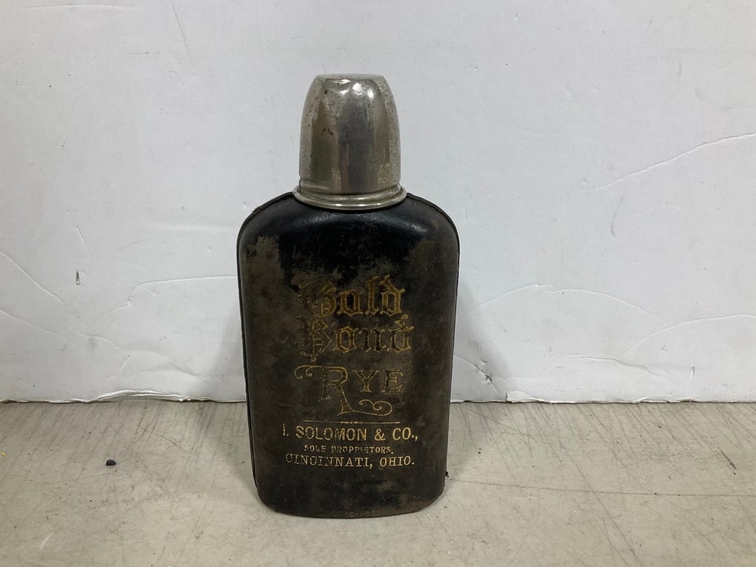 Vintage flask(leather wraped) (1 of 1)