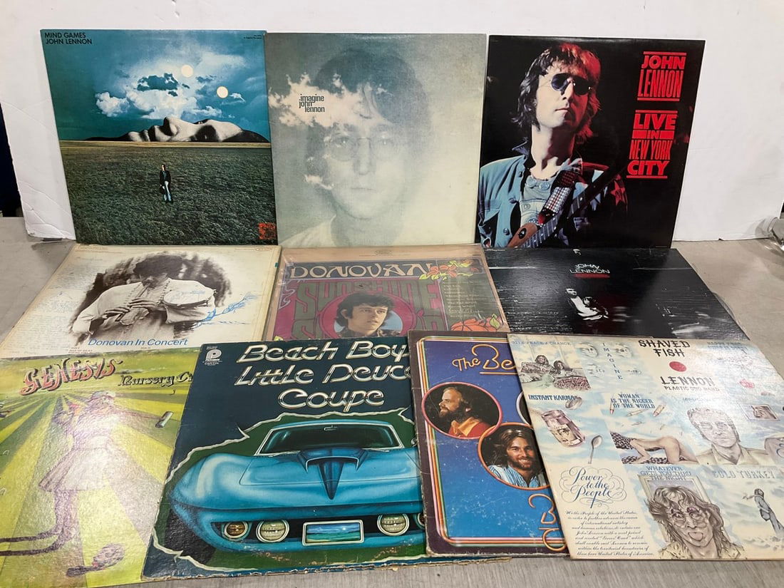 Vintage records(Beach Boys, John Lennon, and more) (1 of 1)