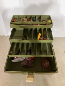 Vintage Fishing Lures/Supplies in Case