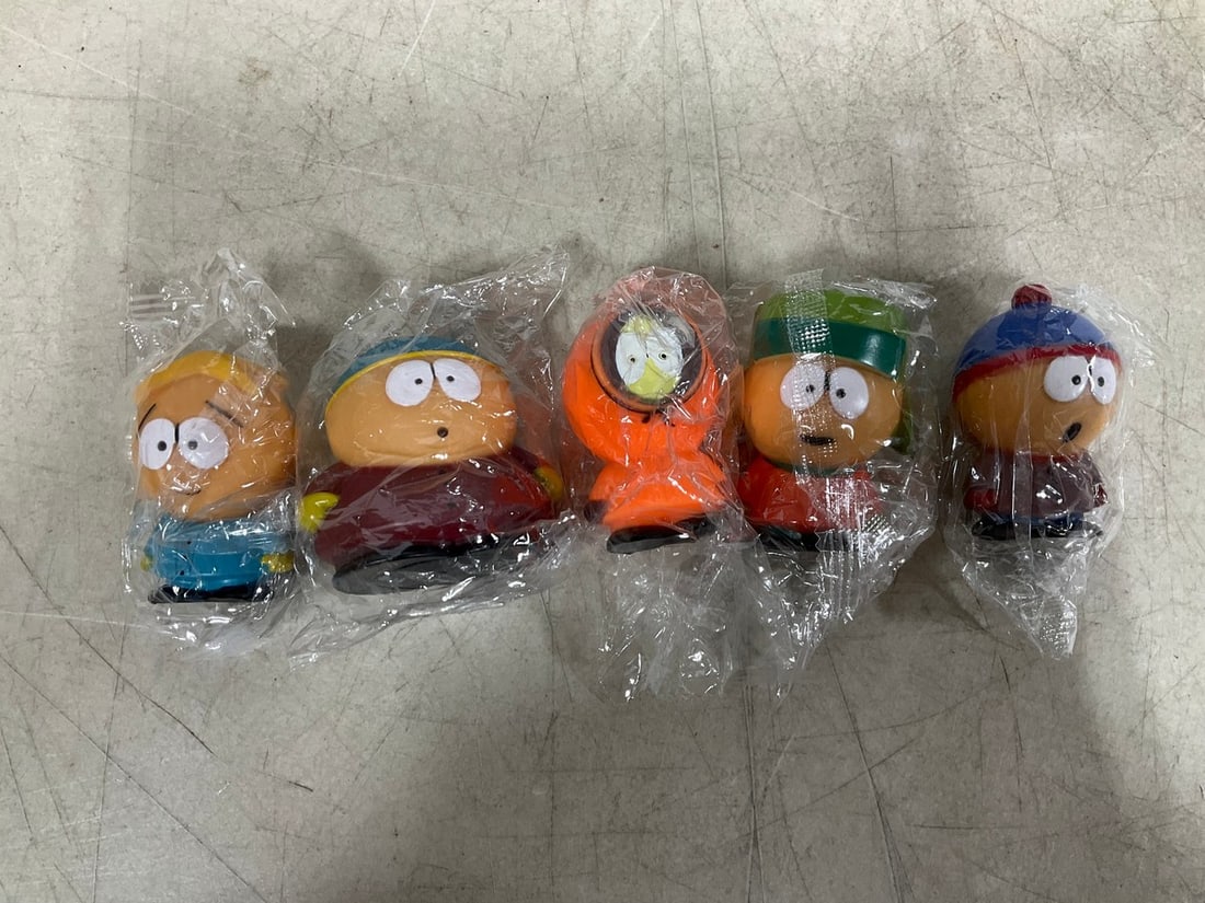 South Park collectible figures(new in package): South Park collectible figures(new in package)