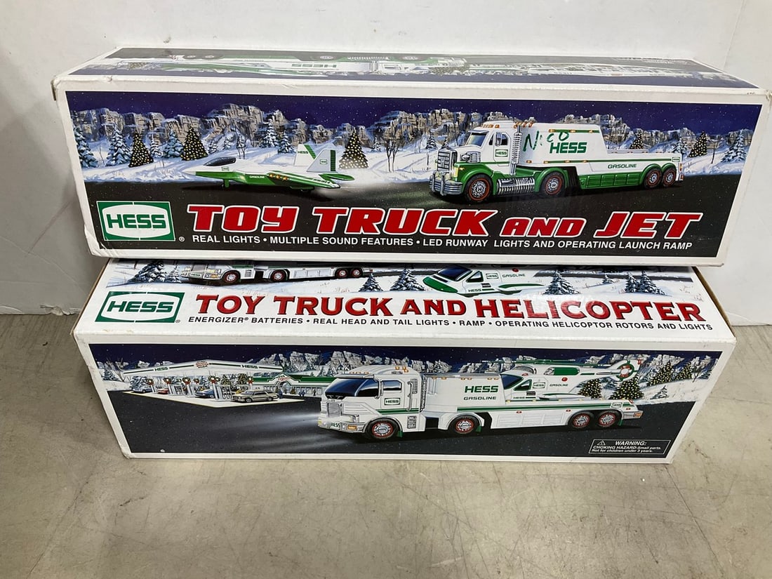 HESS collectibles(new in box): HESS collectibles(new in box)