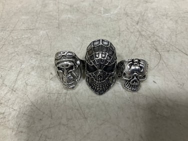Skull rings