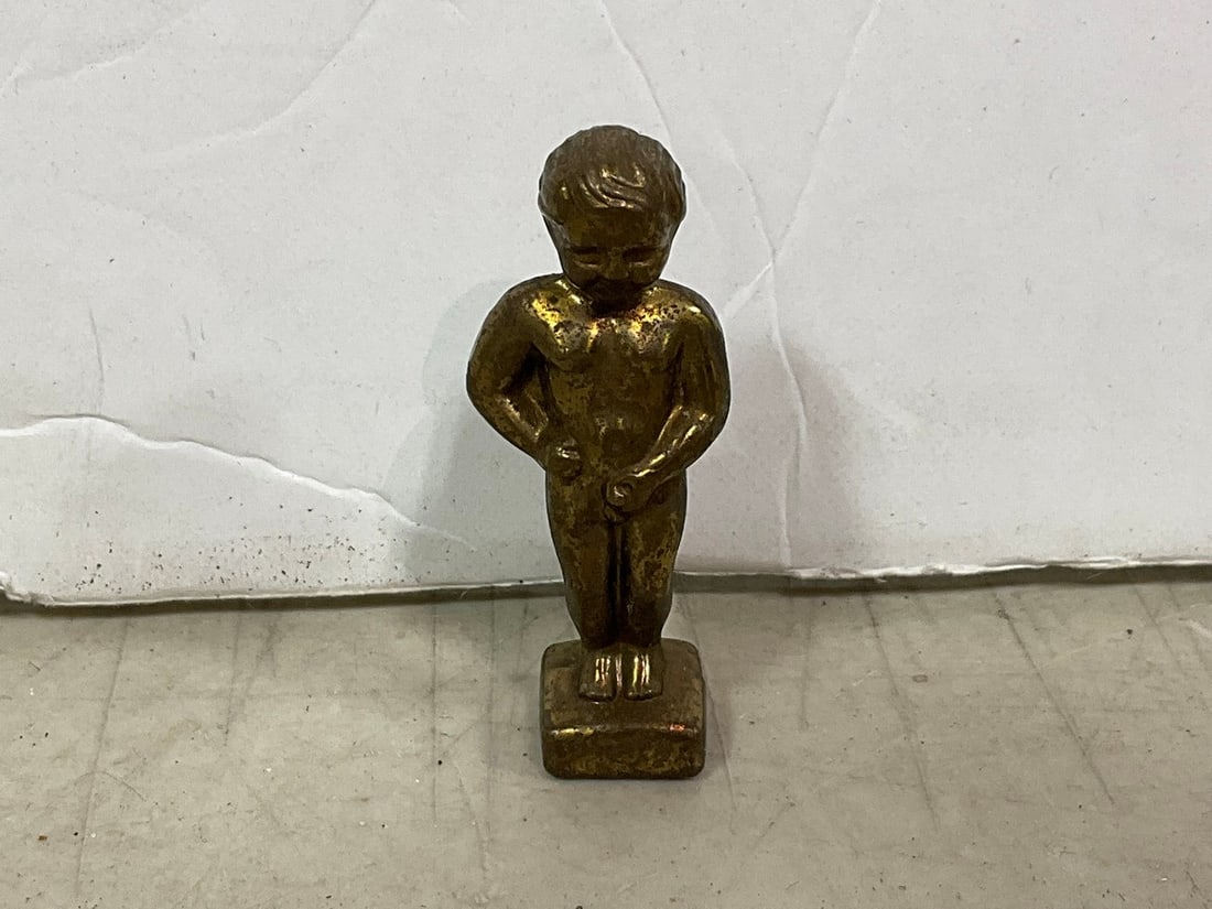 Gay porn miniature award statue(2in.tall): Gay porn miniature award statue(2in.tall)